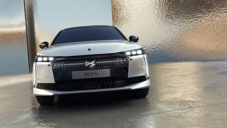 DS N°4 Hybrid 145 CV: precio y eficiencia para un híbrido ligero con etiqueta ECO
