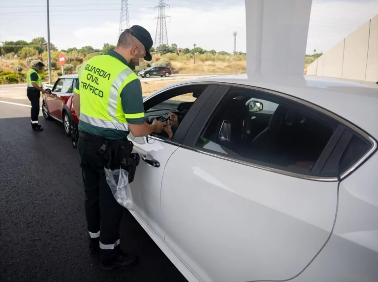 La Guardia Civil te puede multar como pasajero si no cumples con estas normas
