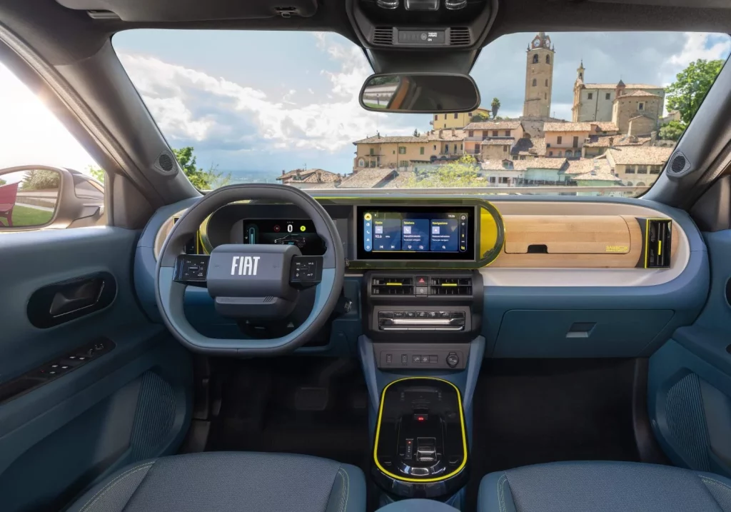 Fiat Grande Panda. La reinvención del icono italiano para la movilidad urbana moderna 2 Motor16 Fiat Grande Panda Hybrid 2025 Interior.92d73f96 1 Motor16