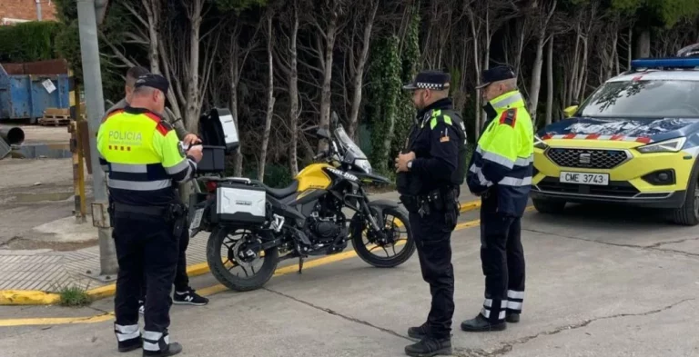 Los Mossos d’Esquadra paran a una furgoneta en un control rutinario y alucinan con lo que encuentran