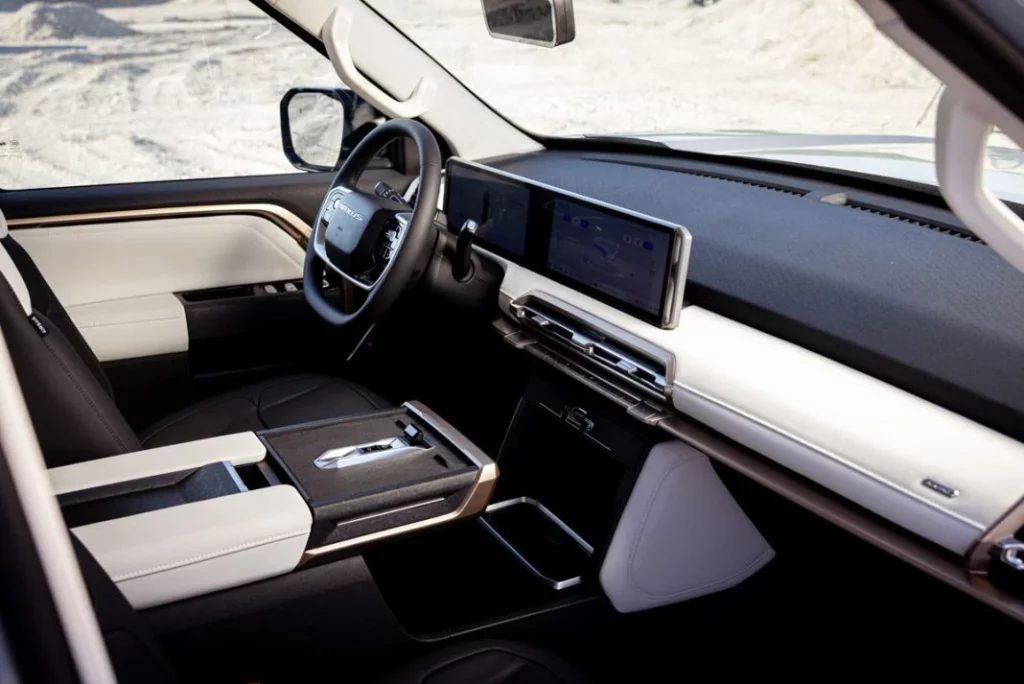 Maxus eTerron 9: El pick-up eléctrico con cifras de escándalo… Incluso el precio 2 Motor16 2026 Maxus eTerron 9. Imagen interior.