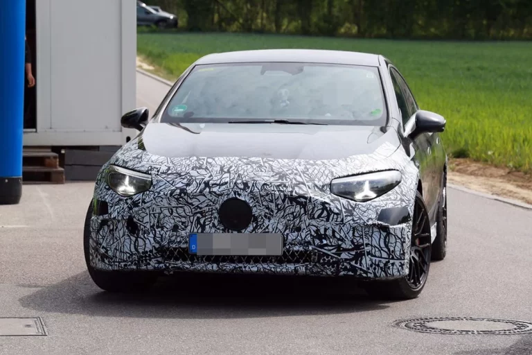 Ya queda menos para conocer al Mercedes-AMG CLA