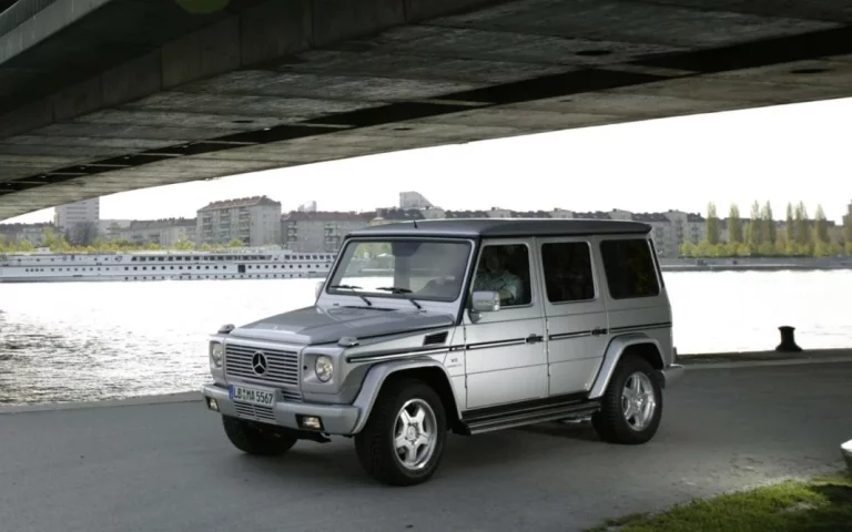 45 años de Mercedes Clase G: En 2004 nacía un dragster todoterreno para uso diario
