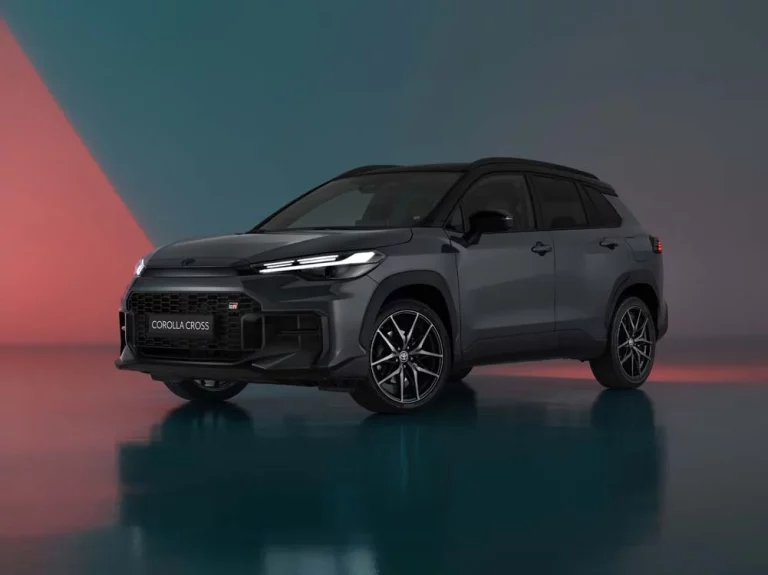 Nuevo Toyota Corolla Cross: puesta al día y acabado GR Sport