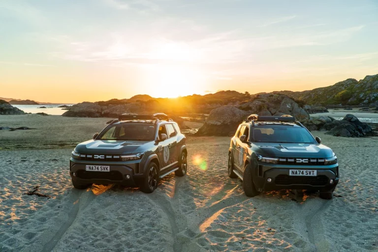 Dos Dacia Duster 4×4 se ponen a prueba en las costas de Escocia