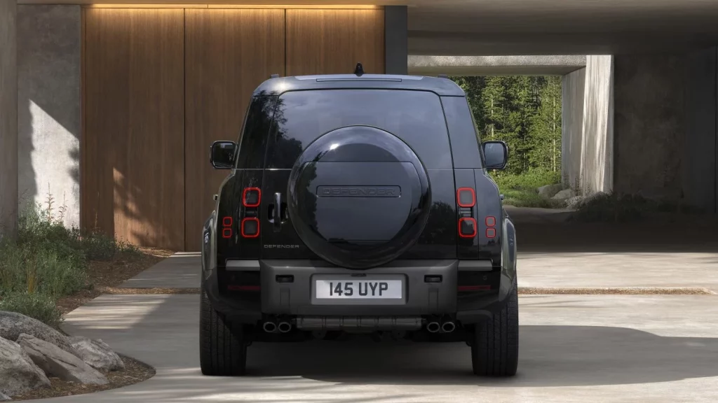 El JLR Land Rover Defender cambia de imagen y adopta un nuevo recurso todoterreno
