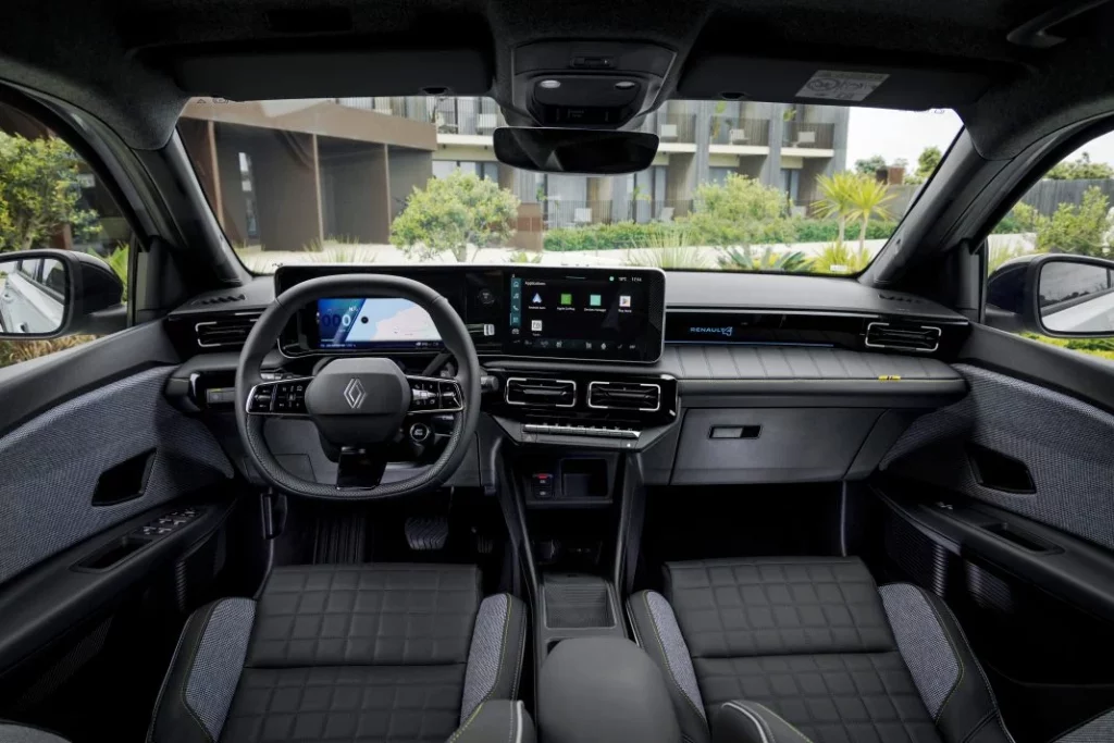 renault 4 e tech 52 Motor16