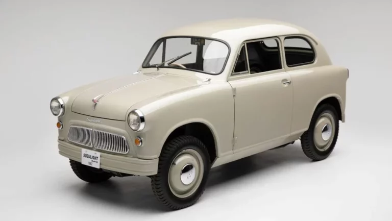 La historia detrás del primer coche de Suzuki, hace 70 años