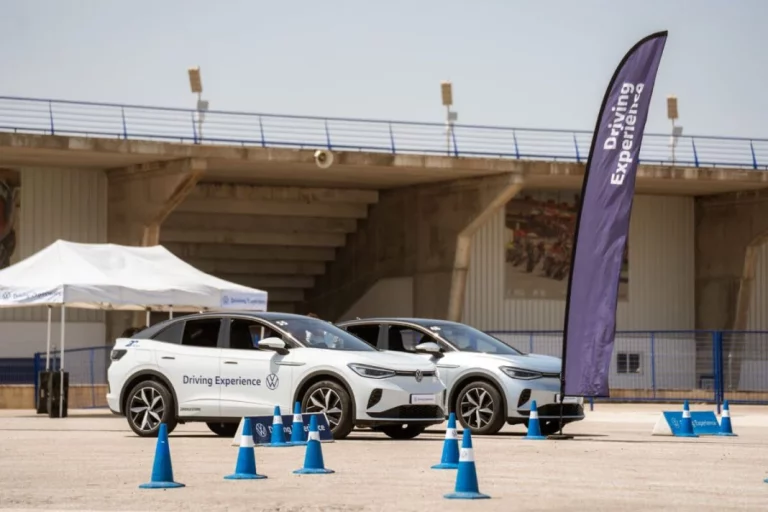 ¿Acabas de comprar un eléctrico de Volkswagen o eres joven y tienes un Polo? Atento a la propuesta de la marca
