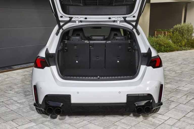 El accesorio que multiplica por dos el maletero de tu BMW Serie 1 se llama Transport Box