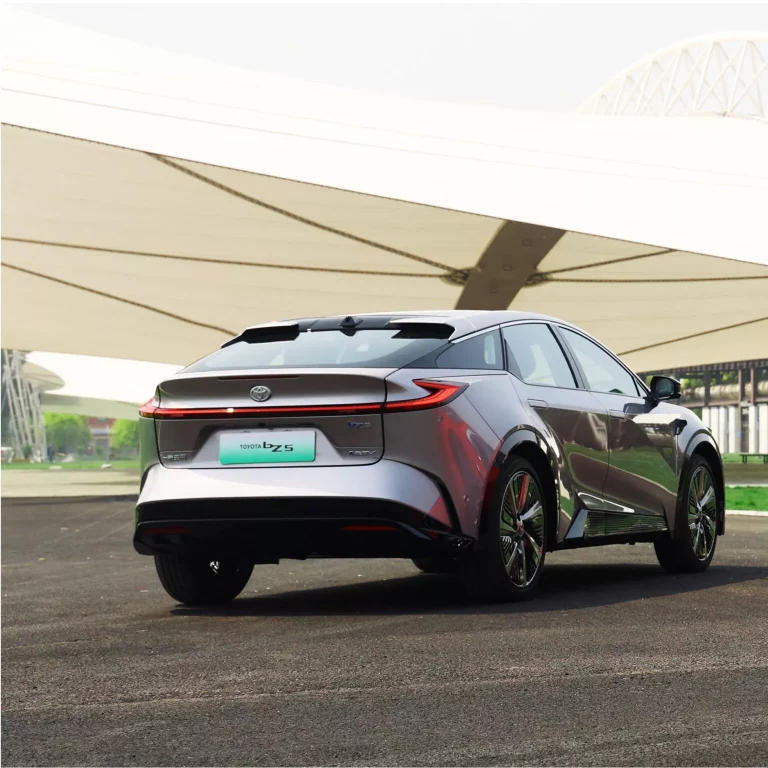 Toyota bZ5: O cómo estrenar un Tesla Model Y a precio de Corolla de segunda mano