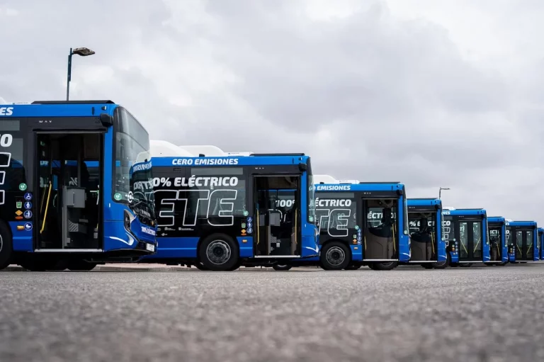 Los secretos de los 13 nuevos autobuses firmados por IVECO que llegan a las calles de Málaga