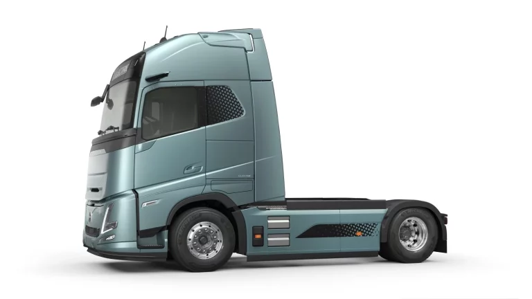 La compañía de logística que tiene sus primeros Volvo FH con etiqueta ‘0 emisiones’