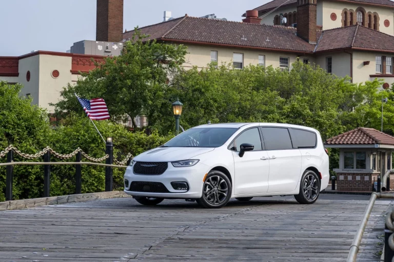 Chrysler Pacifica 100 Aniversario: Para celebrar un siglo de vida