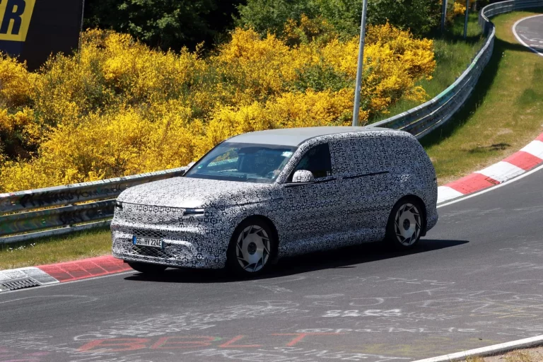 Doble ración del GV90, el SUV más grande de Genesis