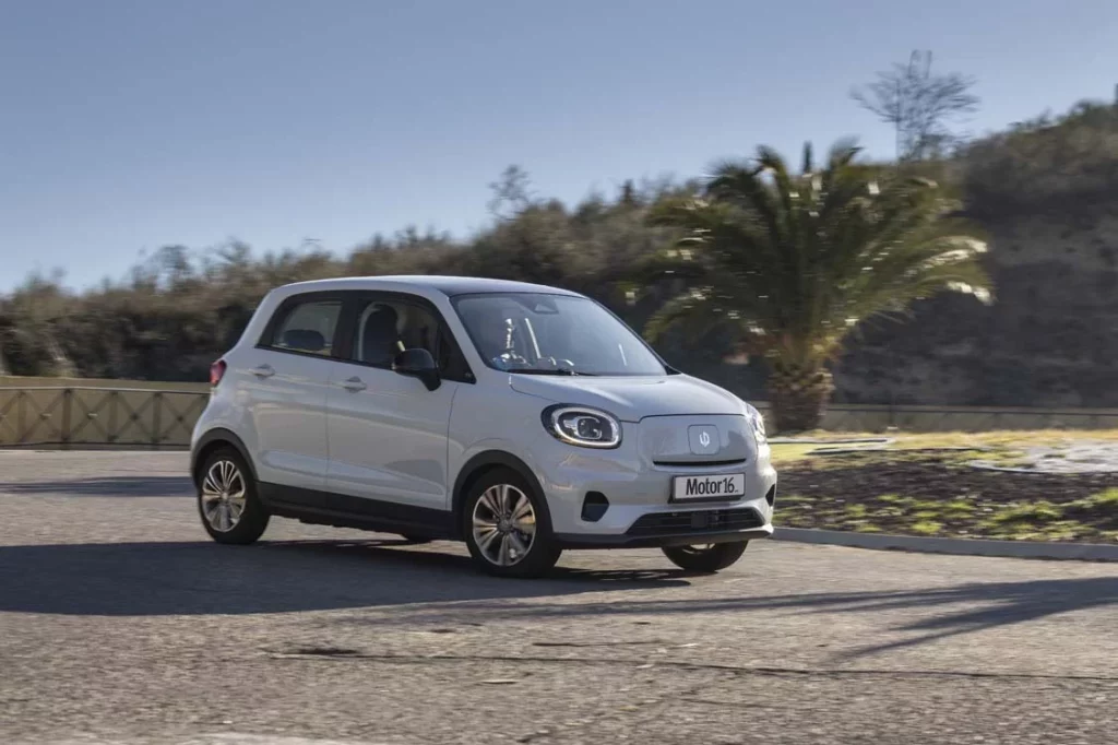 Los 4 urbanitas eléctricos que puedes estrenar por menos de 15.000 euros 3 Motor16 Leapmotor T03 2 Motor16