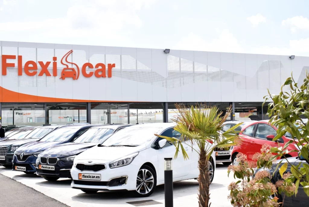 Flexicar vuelve a contar de nuevo con Fernando Alonso y Josep Pedrerol en su recién estrenada campaña 2 Motor16 Flexicar