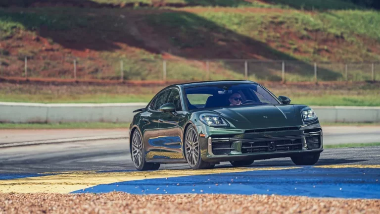 Porsche vuelve a pulverizar récords de velocidad en Road Atlanta
