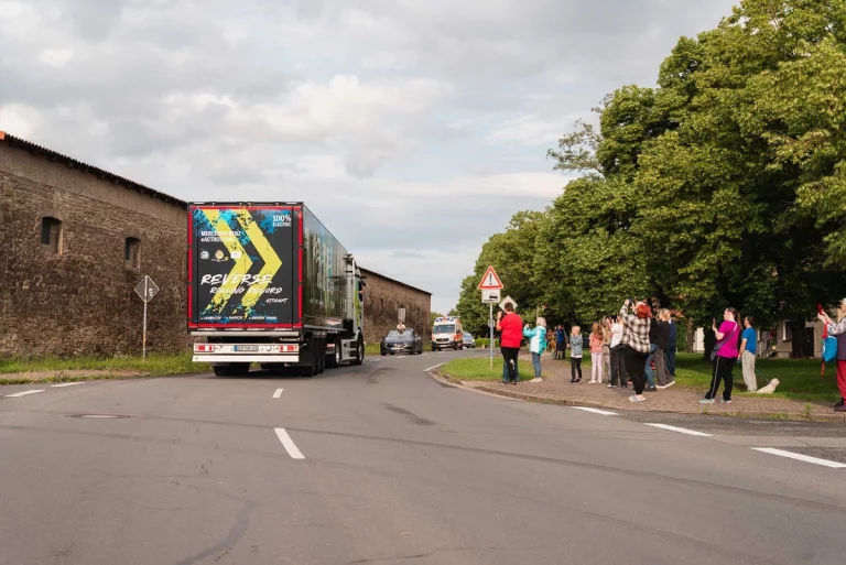 El curioso récord, marcha atrás, del Mercedes-Benz eActros 600
