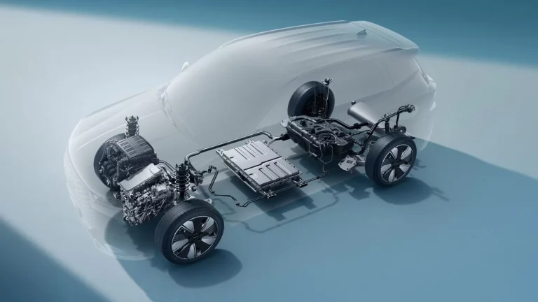 Híbridos enchufables: Los 25 SUV con hasta 200 km de autonomía que tienes a la venta en España