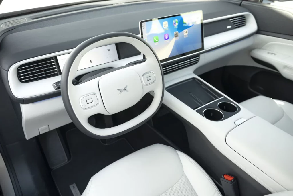 451: La cifra que permite al XPENG G6 sobresalir en el segmento SUV eléctrico 7 Motor16 2025 XPENG G6. Imagen salpicadero.