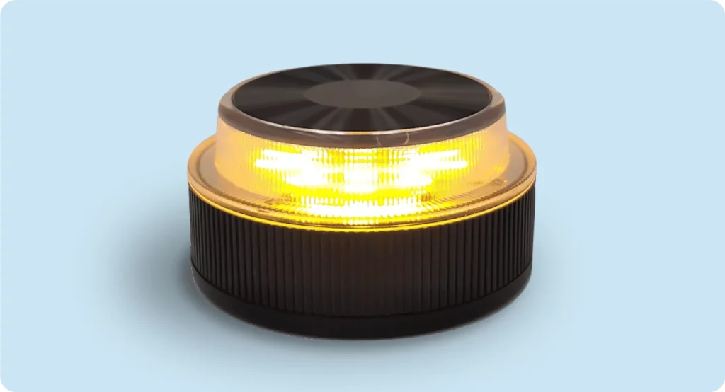 Aldi tiene la luz de emergencia que necesitas por menos de 35 euros, pero solo durante 3 días 3 Motor16 V-16 Aldi