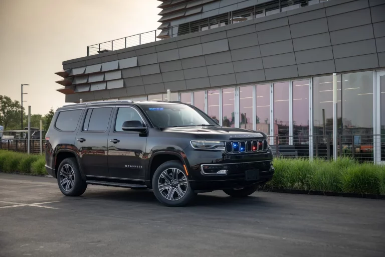 El Jeep Wagoneer COV 2025 es un coche escolta que puedes comprar
