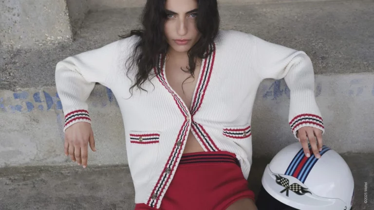 Maje firma junto a Hot Wheels esta exclusiva colección de ropa y accesorios