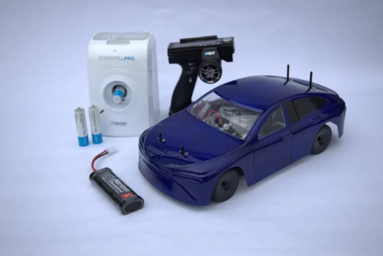 Toyota impulsará la tecnología del hidrógeno entre los estudiantes STEAM