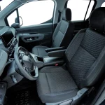Peugeot refuerza su gama de comerciales eléctricos con etiqueta Cero para acceder a las ZBE