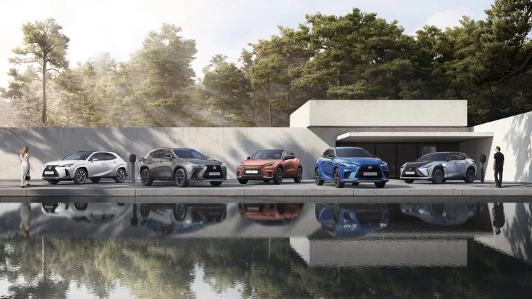 España supera los 100.000 Lexus en circulación: así se imponen los coches premium electrificados