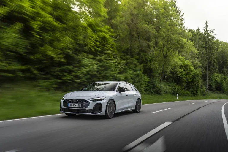 Primera prueba del Audi A5 e-hybrid: Un “eléctrico” que no te dejará colgado