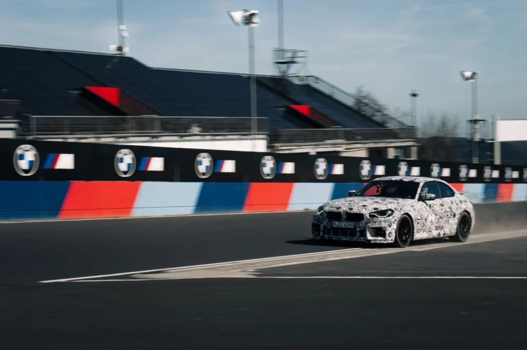 BMW M2 CS: Así quita el hipo en el circuito de Nürburgring