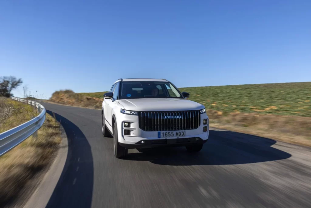 Tecnología híbrida Super Hybrid System de OMODA & JAECOO: cuando la electrificación se construye por dentro 2 Motor16 2025 Jaecoo 7. ADAS. Imagen movimiento.