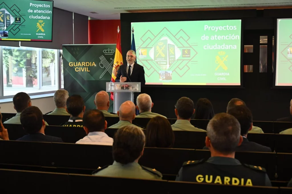 denuncia anuncios falsos