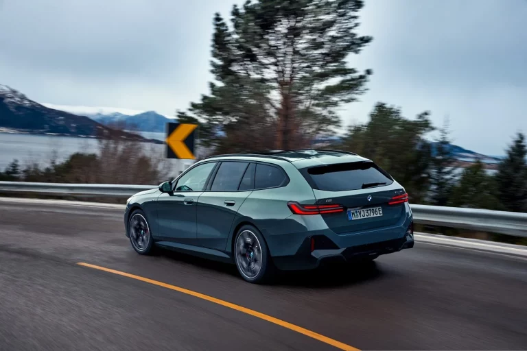 Prueba del BMW i5 eDrive40 Touring: Un eléctrico de largo recorrido