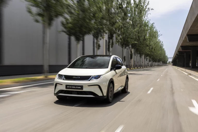 El BYD Dolphin se renueva con importantes mejoras tecnológicas
