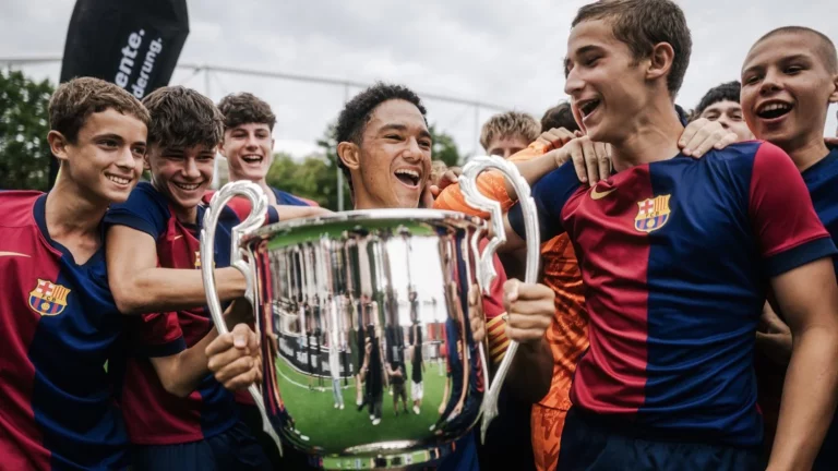 El torneo de fútbol solidario en el que Porsche reparte 400 euros por cada gol