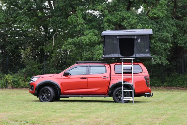 El Isuzu D-Max, disponible con tienda de techo ARB Altitude
