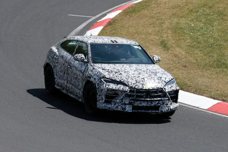 Cuenta atrás para la llegada del Lamborghini Urus SE Performante 2026