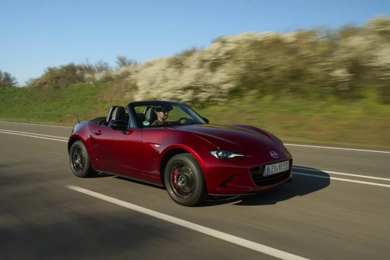 Mazda MX-5: tuyo por menos de 150 euros al mes, pero date prisa…
