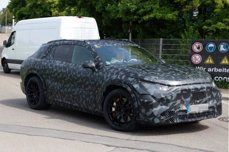 Nuevas fotos y detalles sobre el Mercedes-AMG SUV EV