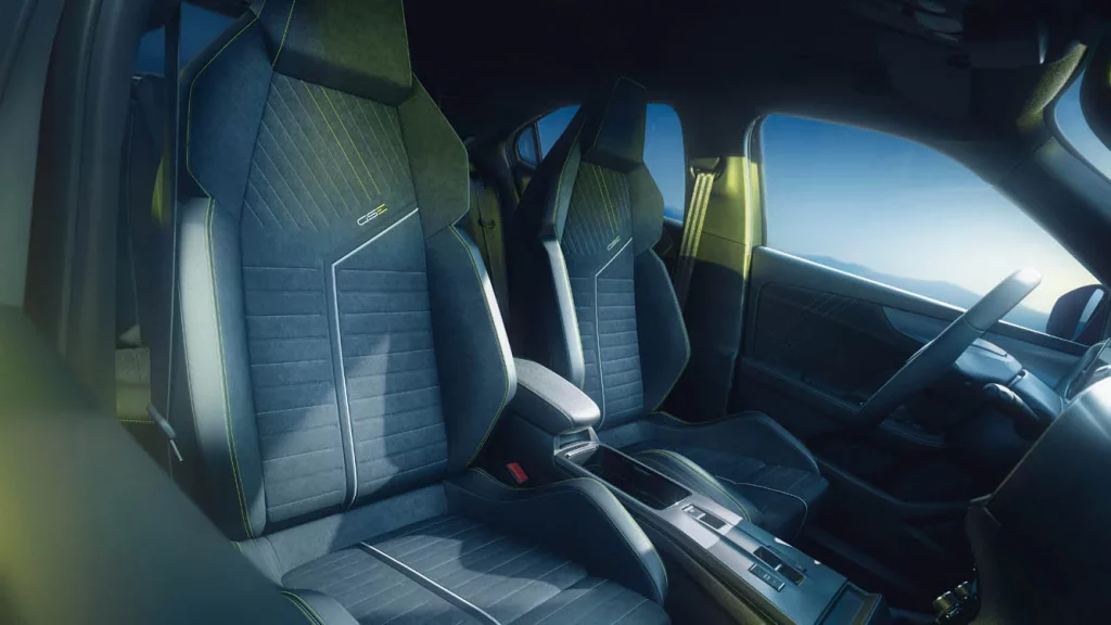 Opel Mokka GSE: El B-SUV eléctrico con espíritu de competición 5 Motor16 2025 Opel Mokka GSE. Imagen asientos.