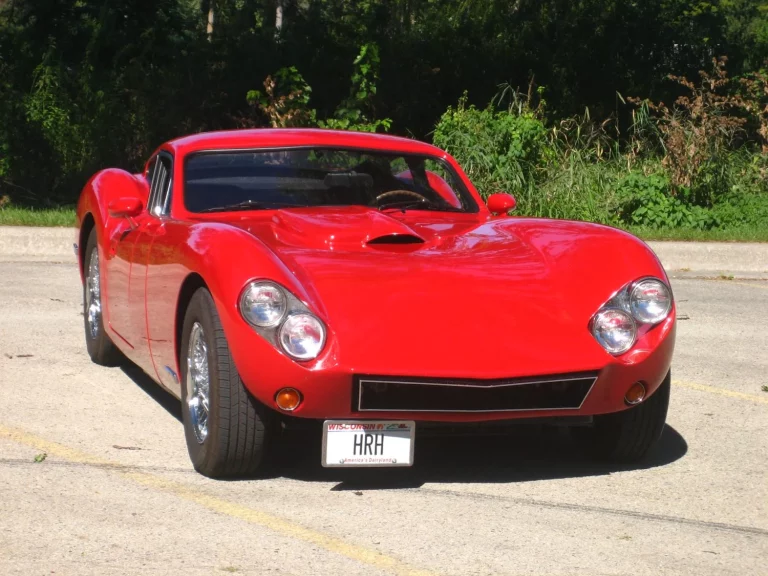 Se llama Kellison J-5 y tiene un poco de genialidad y un mucho de aberración