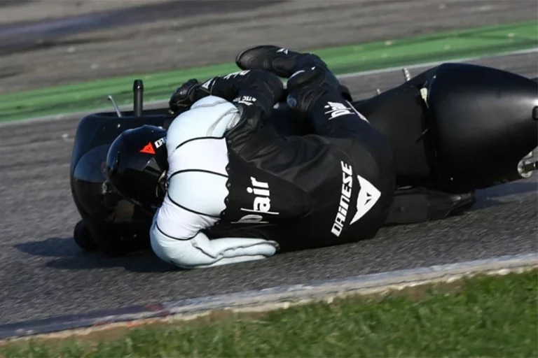 La DGT lo confirma: motorista, nos vamos a igualar a Francia y a Italia a partir de 2026