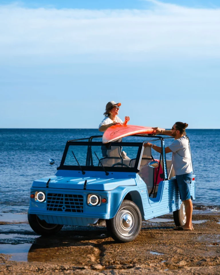 El ‘Citroën Méhari original’ se convierte en eléctrico de la mano de eClassic Cars