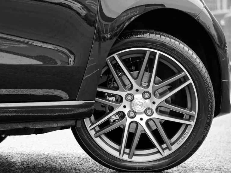 Las ITV avisan: Vigila tus neumáticos si no quieres que te tiren