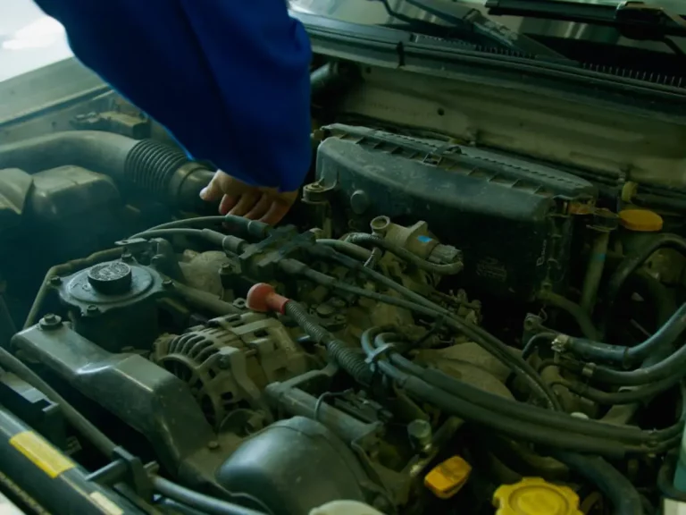 ¿Sabes cuánto cuesta limpiar tu motor y ahorrar gasolina? En Amazon, poco más de 15 euros