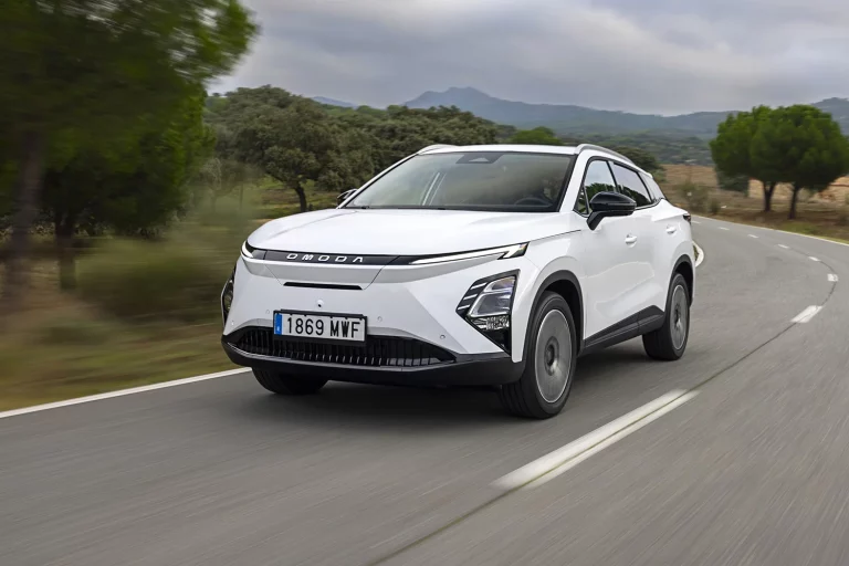 Prueba del Omoda 5 EV Premium: Un eléctrico atractivo y funcional
