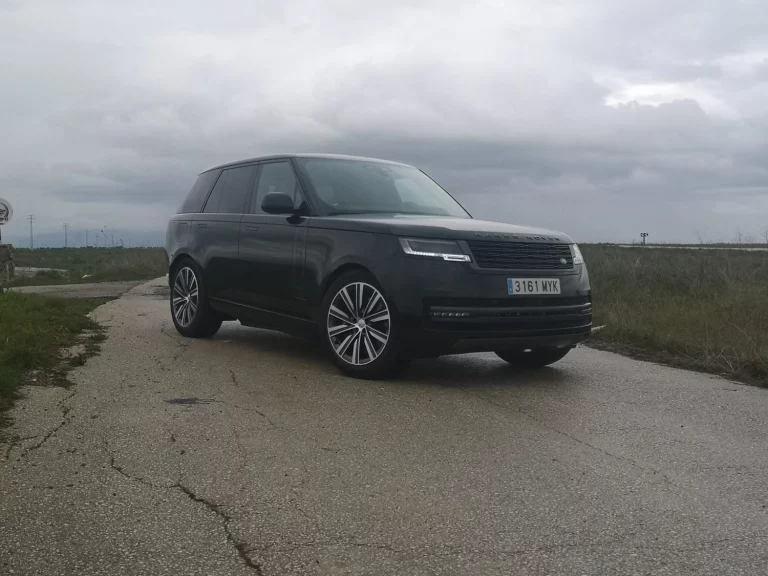 Prueba del Range Rover P550e Autobiography: El rey sigue muy vivo